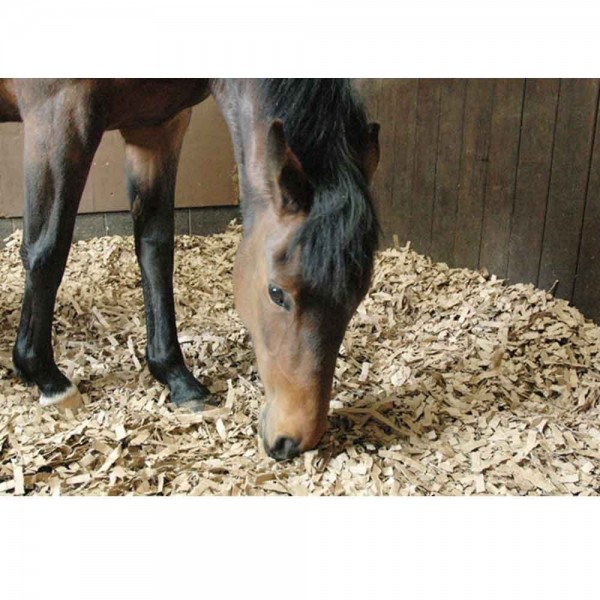 Pine Flakes or Shavings “Horse Bedding” 14KG