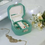 Shop online Imported Lockable Jewelry box with maximum storage in UAE 