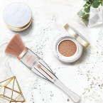 Get  A Complete pack of  best quality Makeup Brushes in UAE 